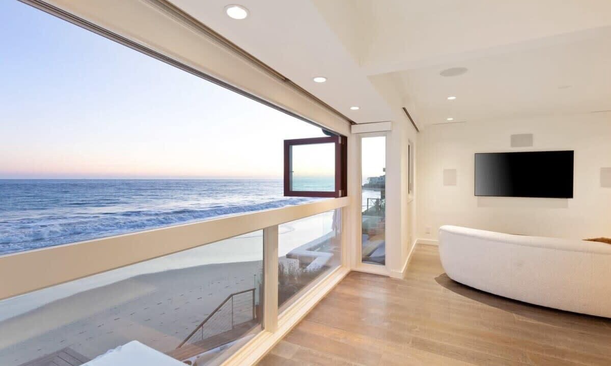 Photo of Others in Eastern Malibu