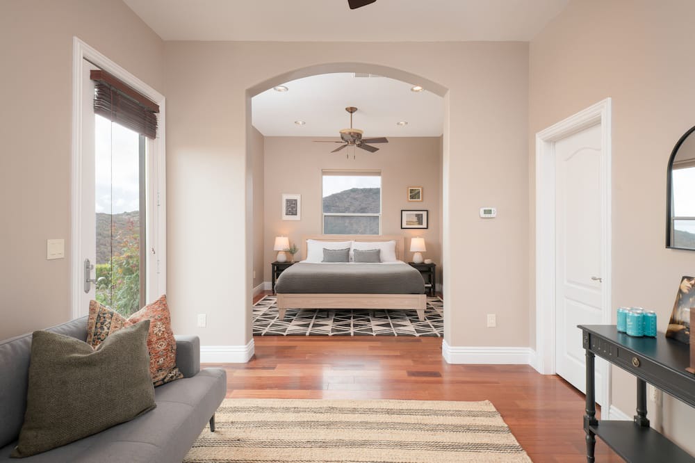 Photo of Bedroom in Murrieta