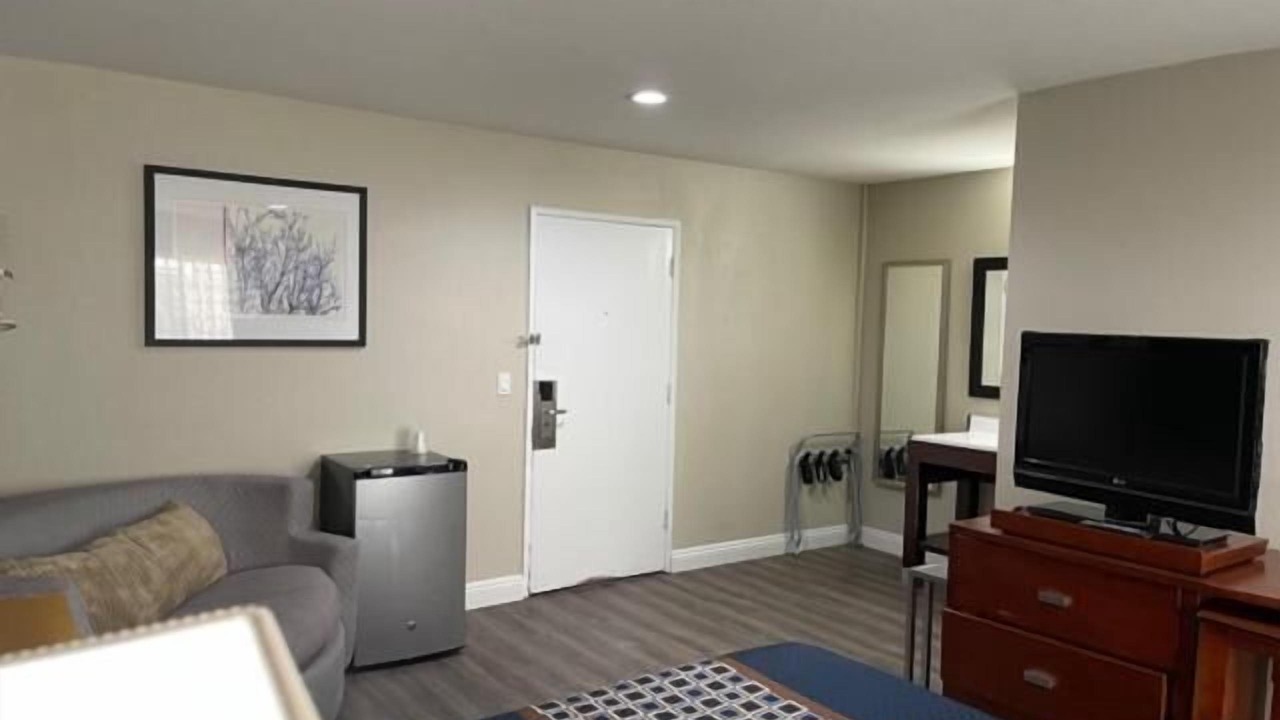 Photo of Bedroom in Tustin