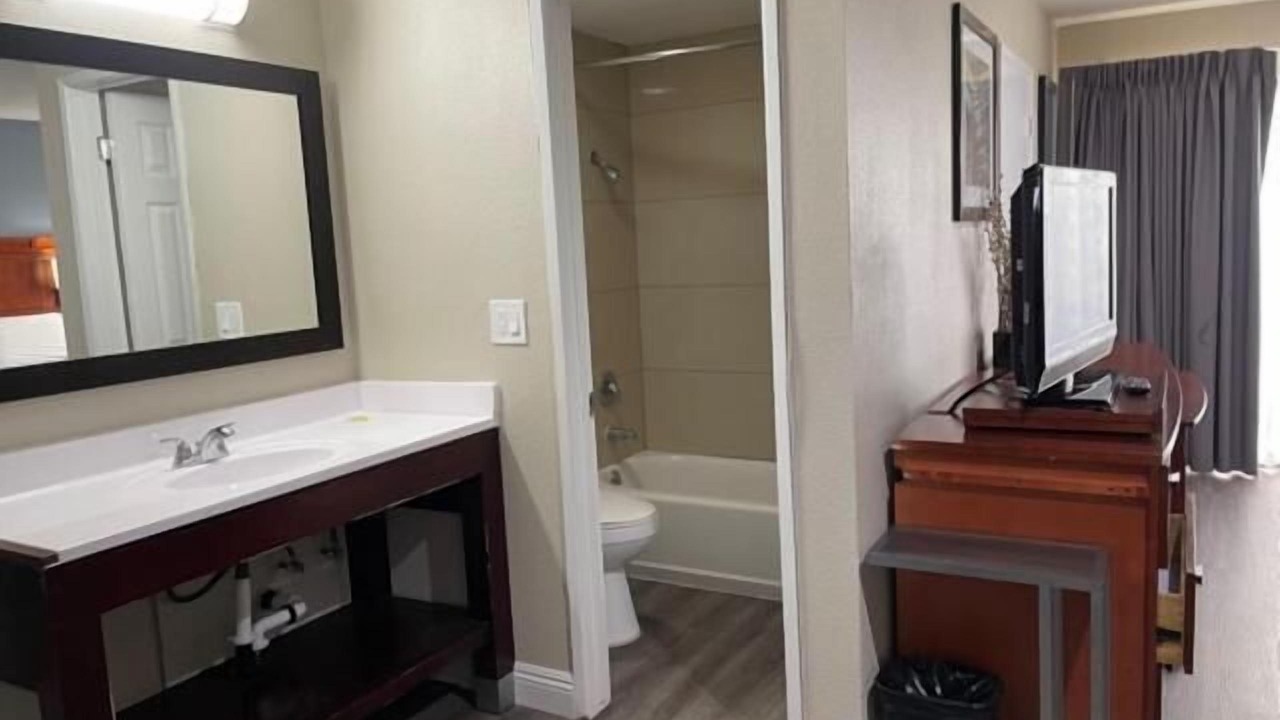 Photo of Bathroom in Tustin