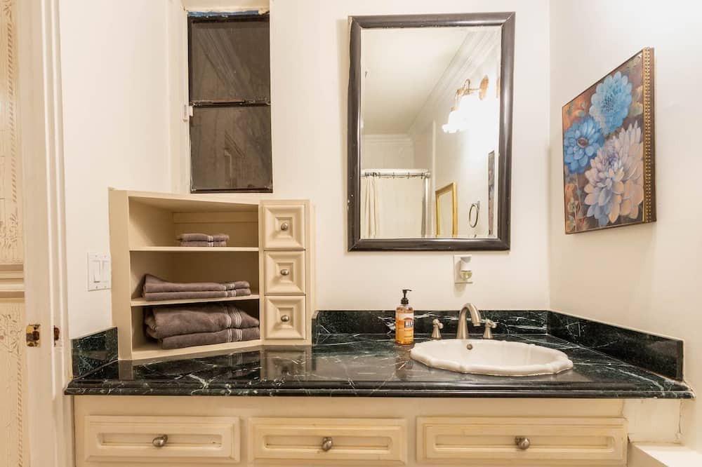 Photo of Bathroom in Whittier