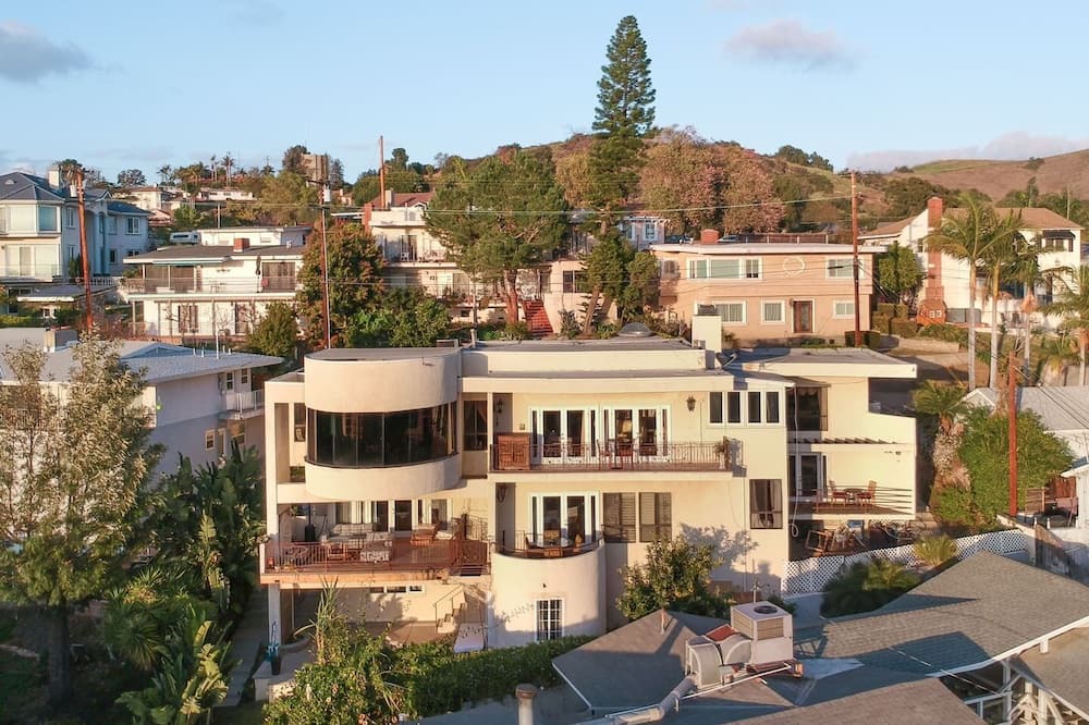 Photo of Outdoor in Whittier