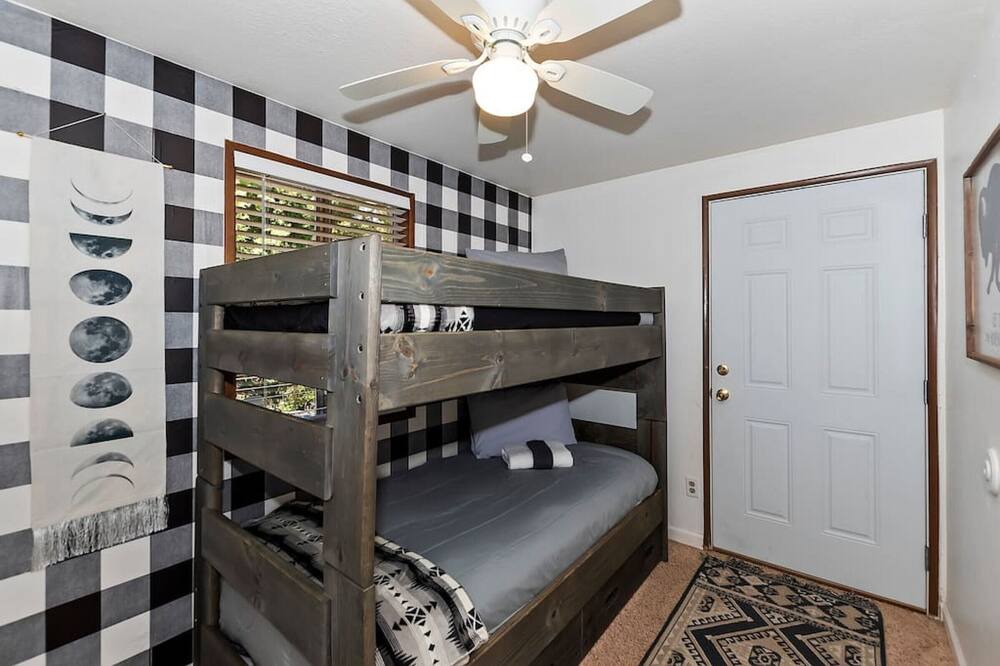 Photo of Bedroom in Sugarloaf