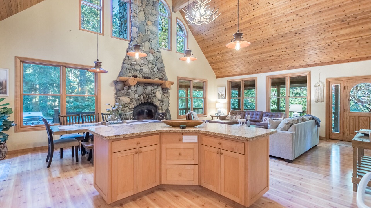 Photo of Kitchen in Weed