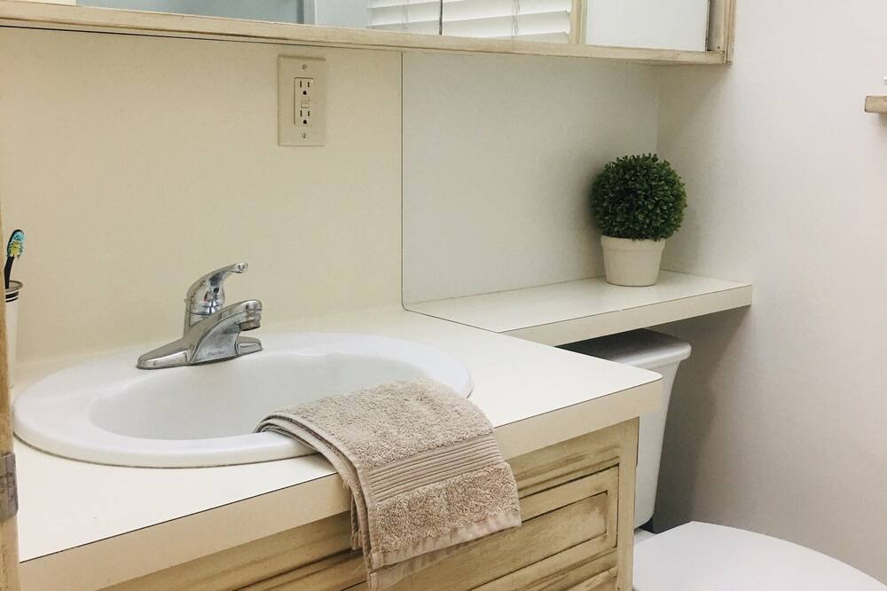 Photo of Bathroom in West Park Community