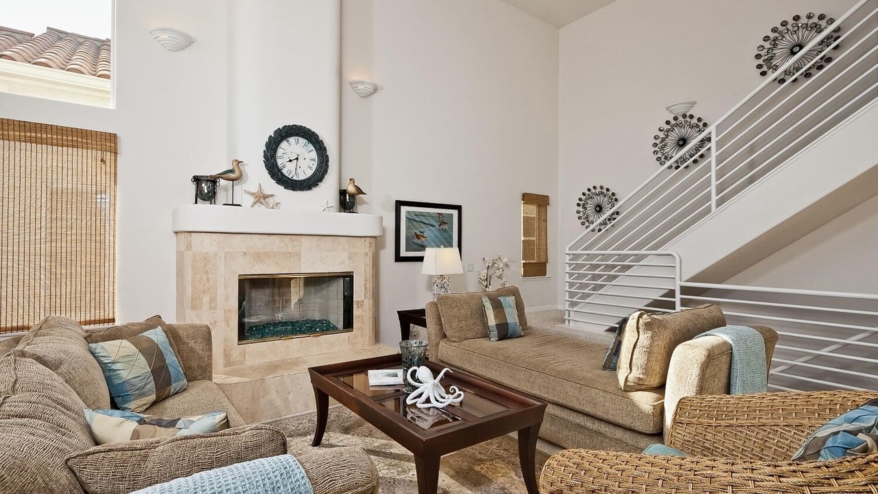 Photo of Livingroom in Hollywood Beach