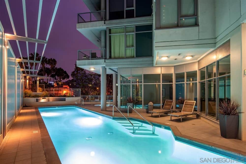 Photo of Outdoor in Cortez Hill