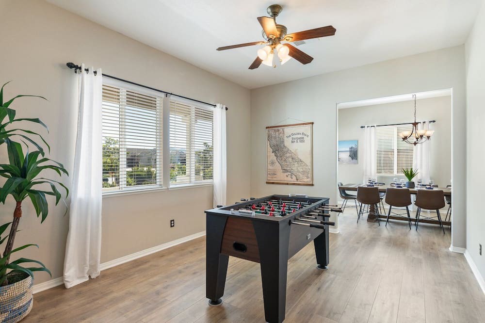Photo of Livingroom in Wildomar