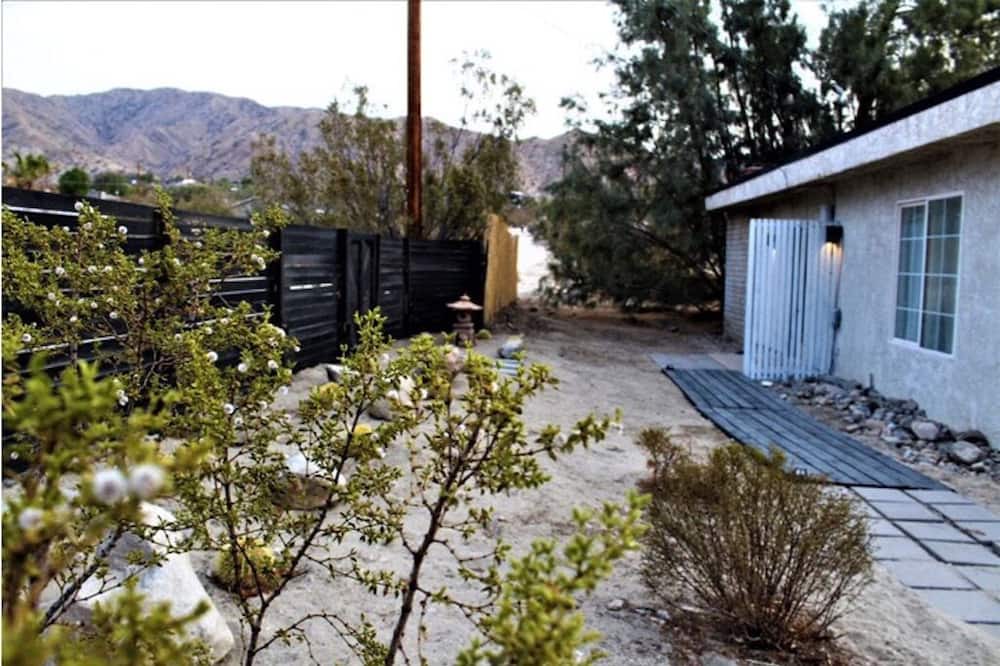 Photo of Outdoor in Morongo Valley
