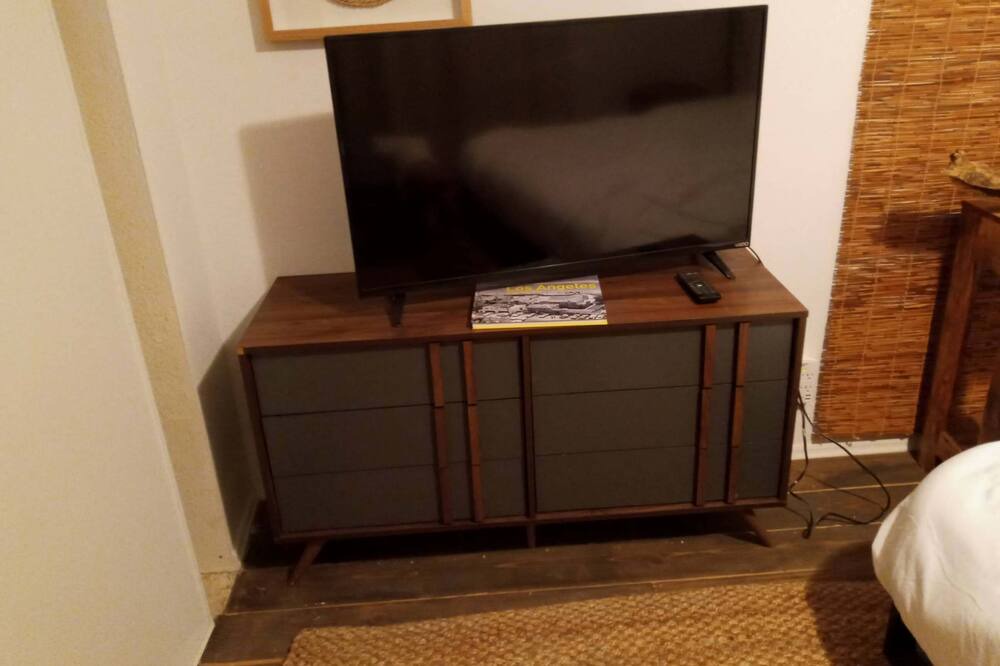 Photo of Bedroom in Morongo Valley