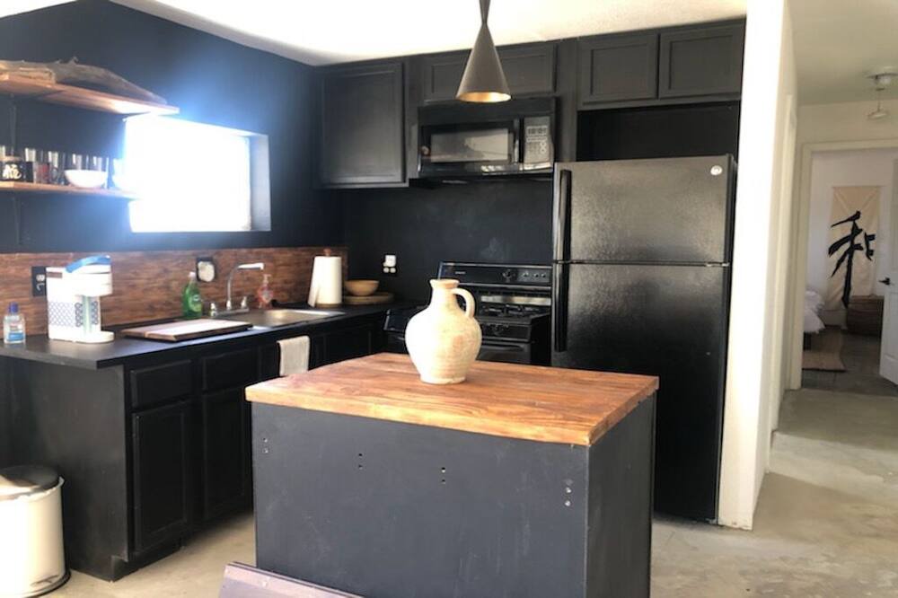Photo of Kitchen in Morongo Valley