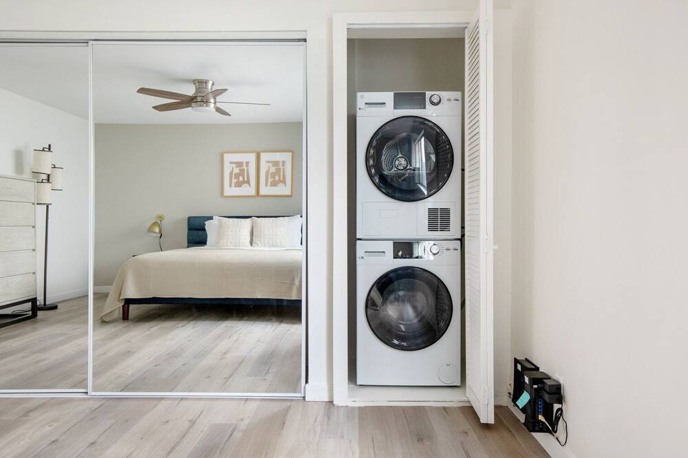Photo of Bedroom in Valley Village