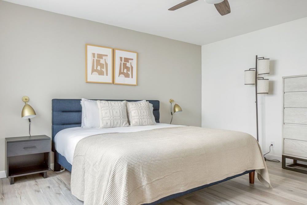 Photo of Bedroom in Valley Village