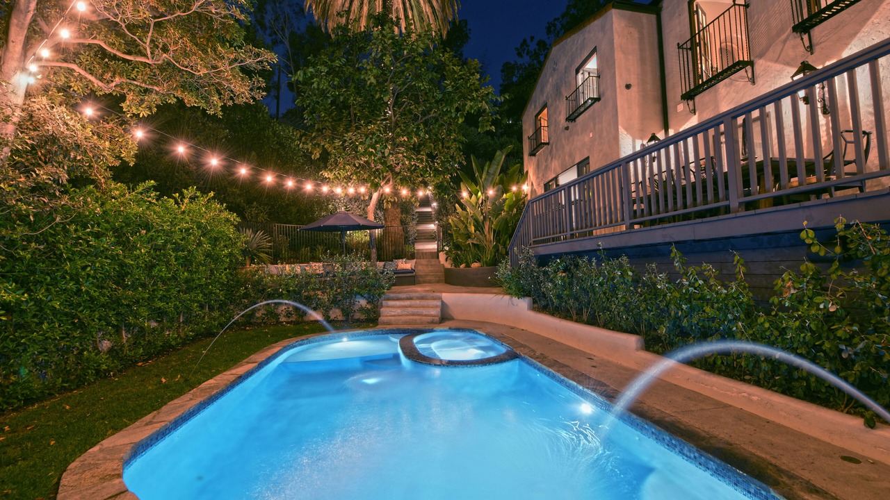 Photo of Outdoor in Beachwood Canyon