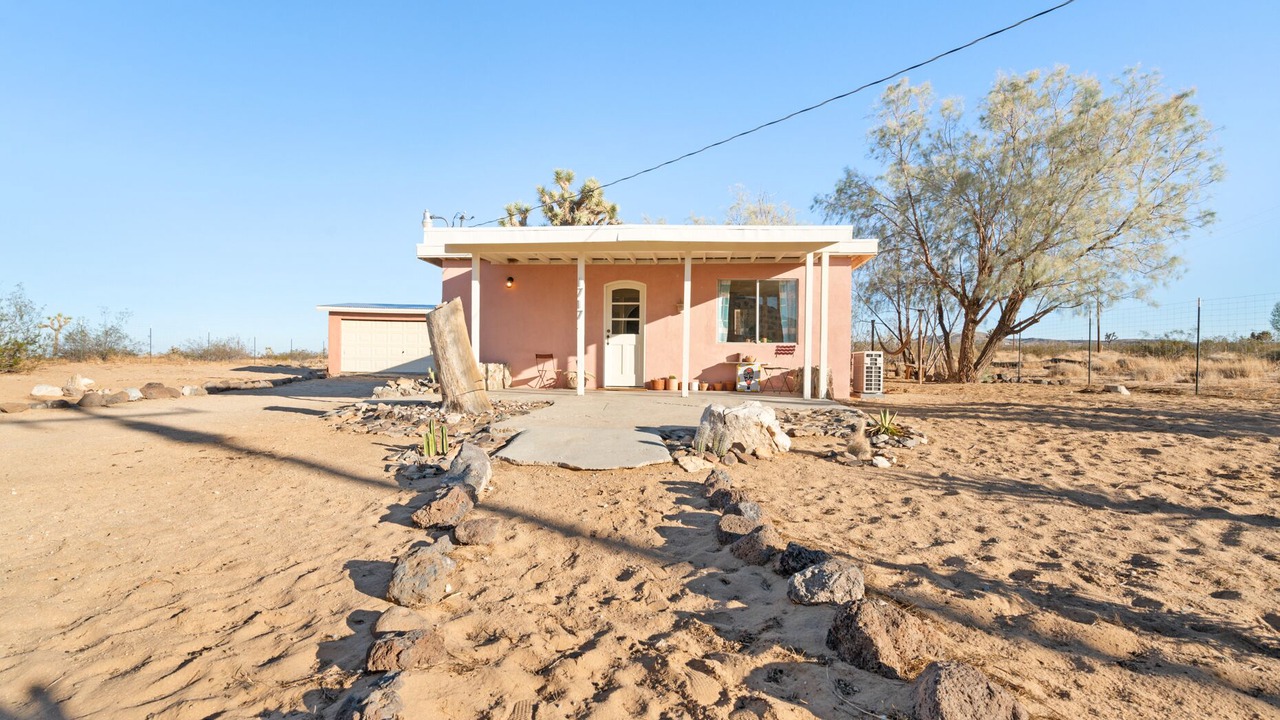 Photo of Outdoor in Landers