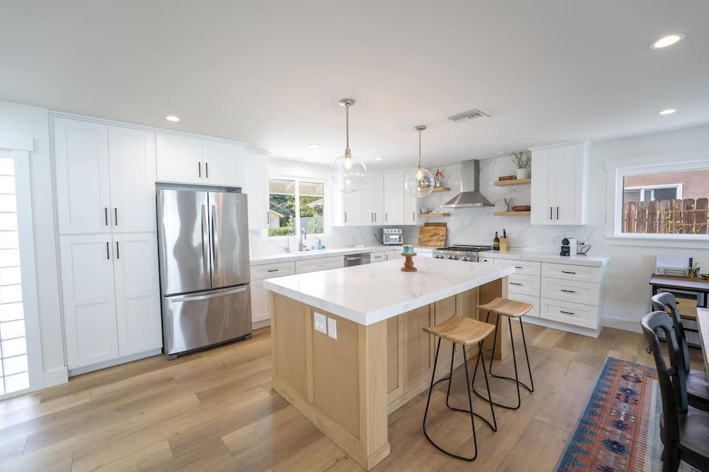 Photo of Kitchen in Costa Mesa