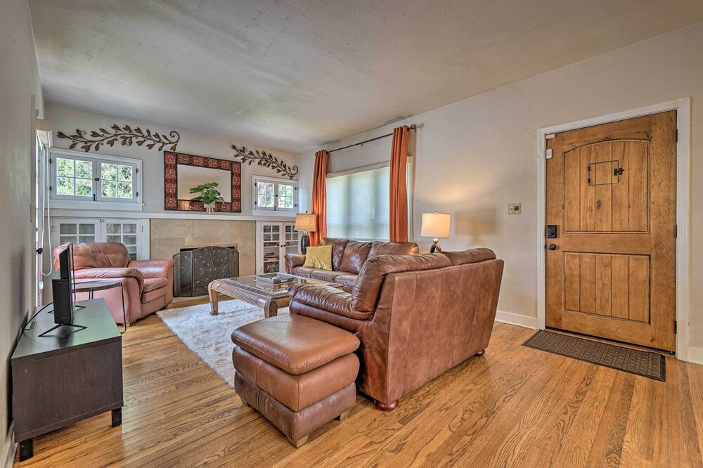 Photo of Livingroom in Riverside