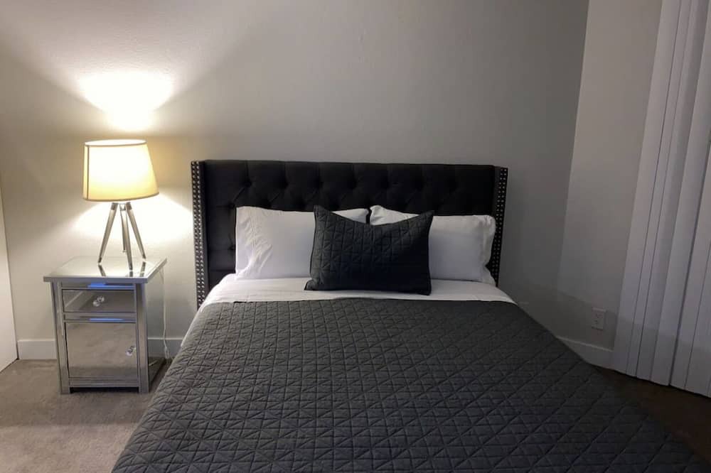 Photo of Bedroom in City West