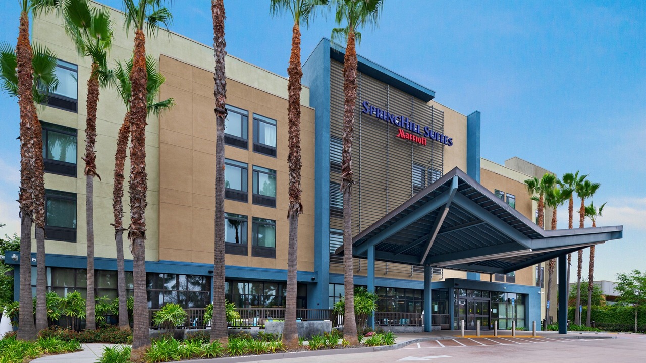 Photo of Outdoor in Anaheim Resort