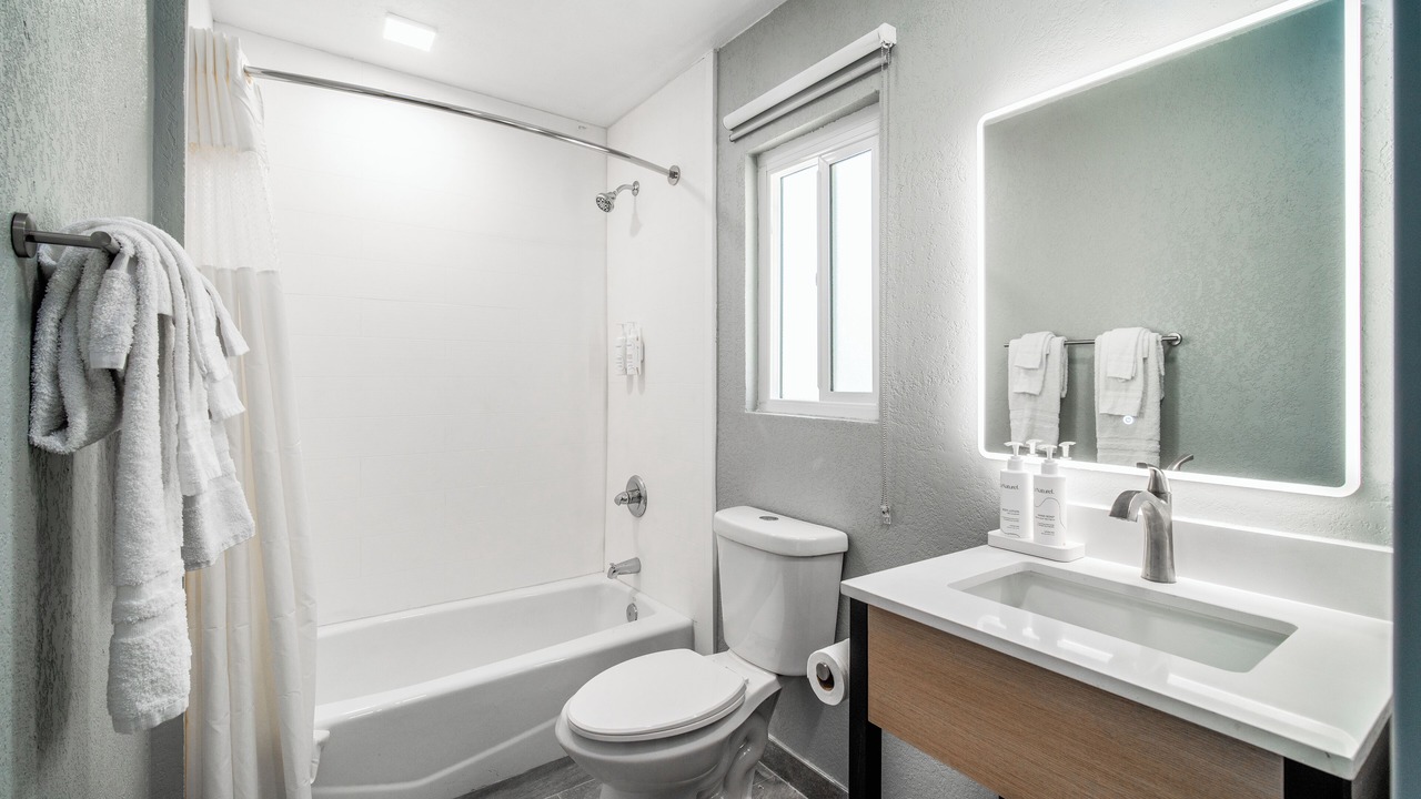 Photo of Bathroom in Fort MacArthur