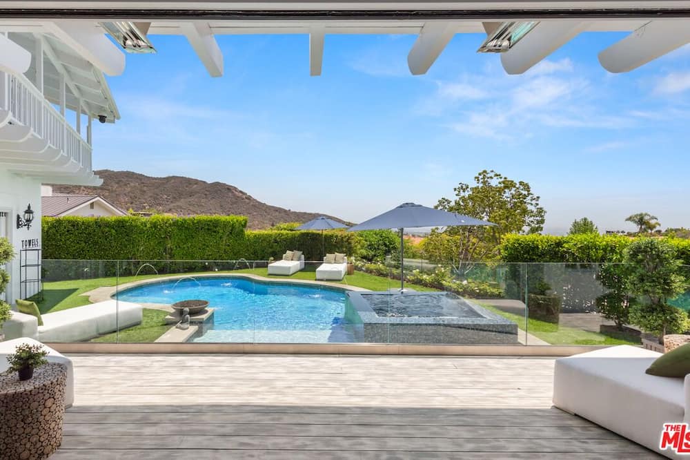 Photo of Outdoor in Pacific Palisades