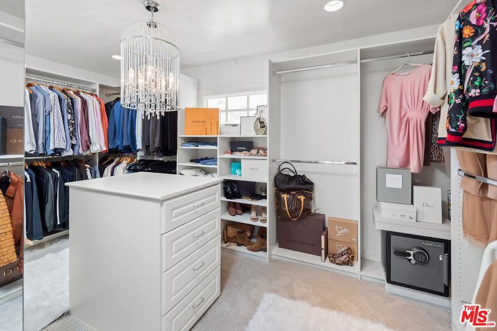 Photo of Bedroom in Pacific Palisades