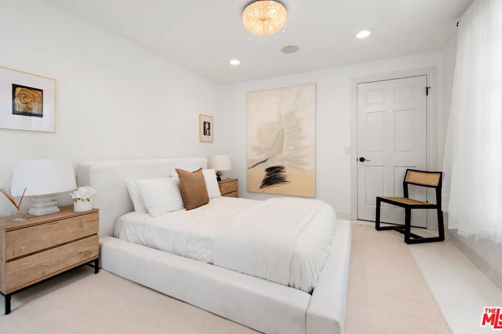 Photo of Bedroom in Pacific Palisades