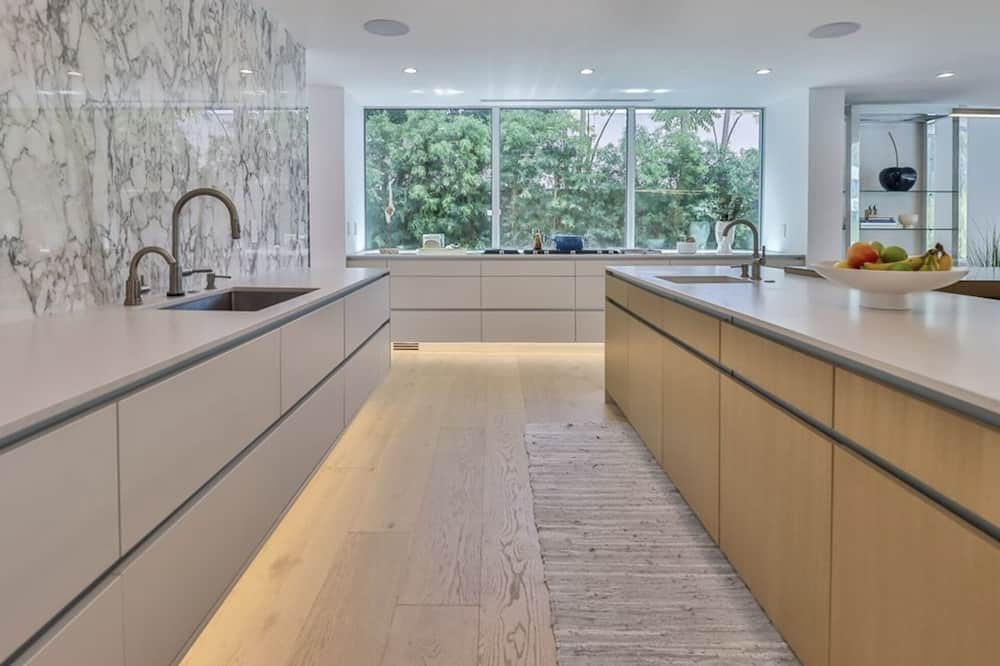 Photo of Kitchen in Sawtelle
