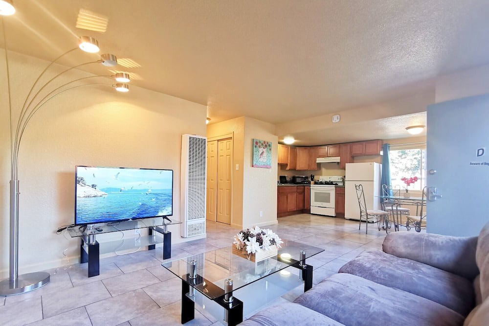 Photo of Livingroom in Vallejo