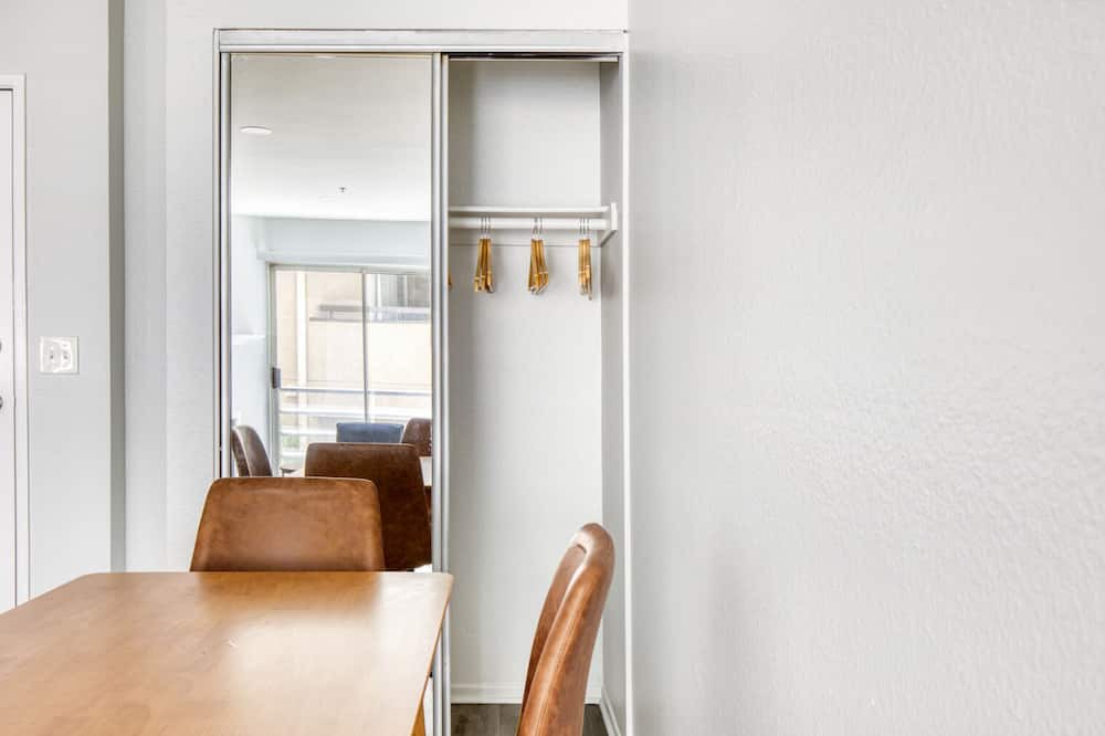 Photo of Bedroom in Sherman Oaks