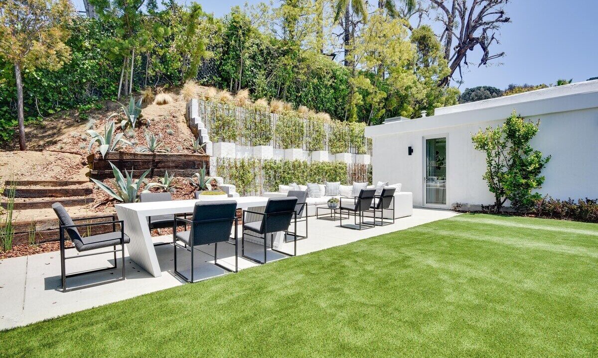 Photo of Outdoor in Beverly Hills