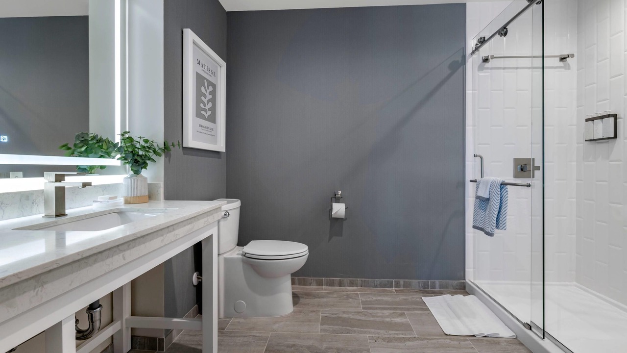 Photo of Bathroom in Calabasas
