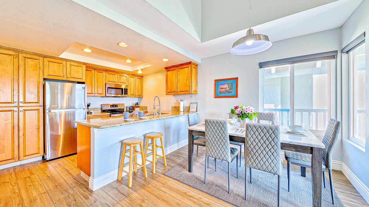 Photo of Kitchen in Balboa Peninsula