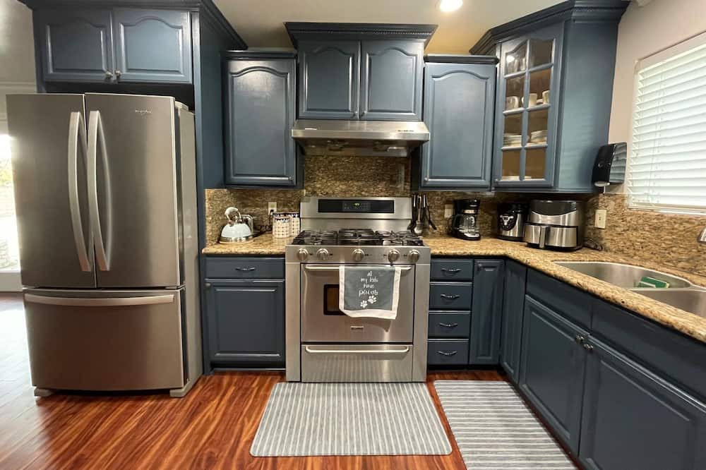 Photo of Kitchen in Rosemead