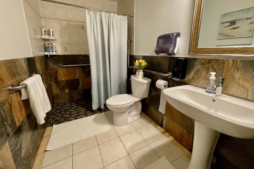 Photo of Bathroom in Rosemead