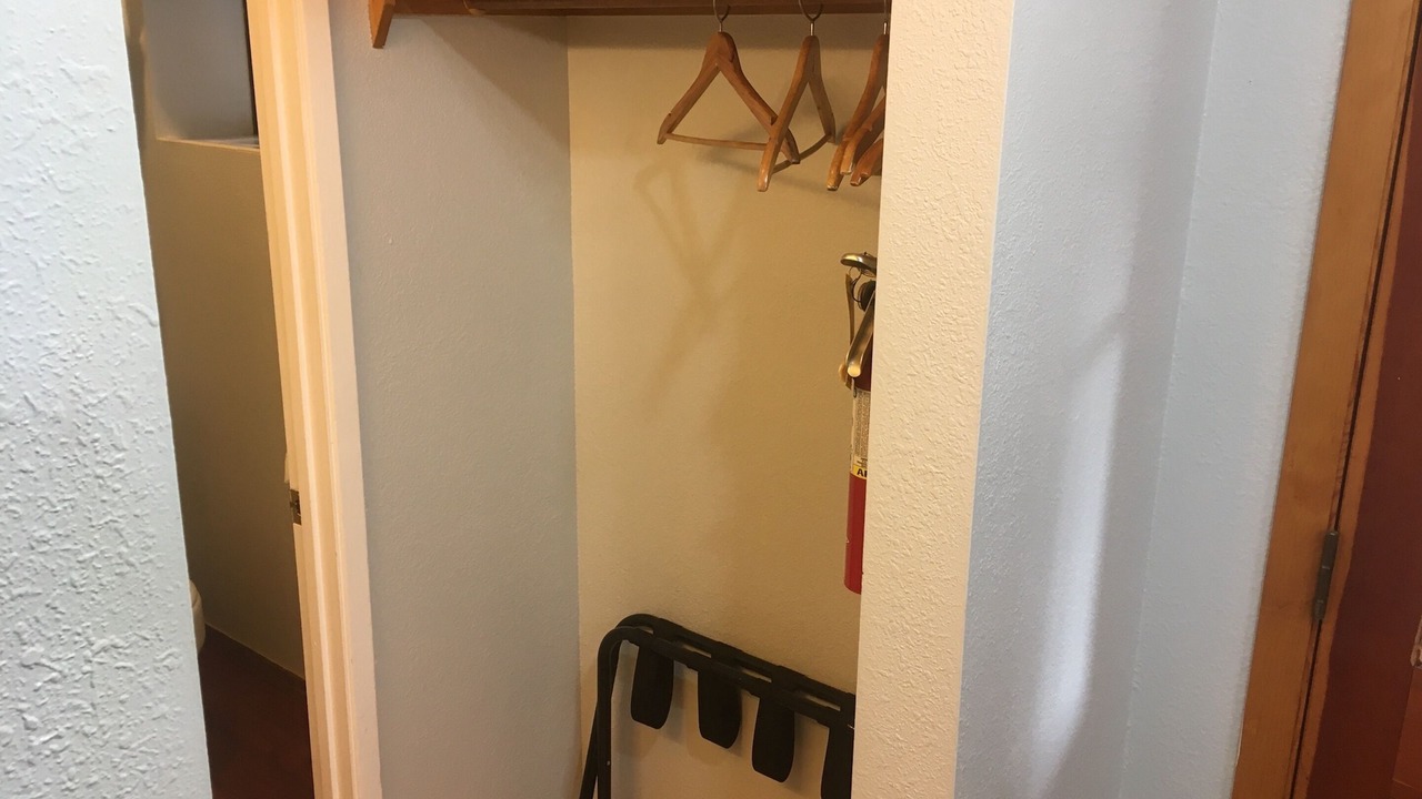 Photo of Bedroom in Kernville