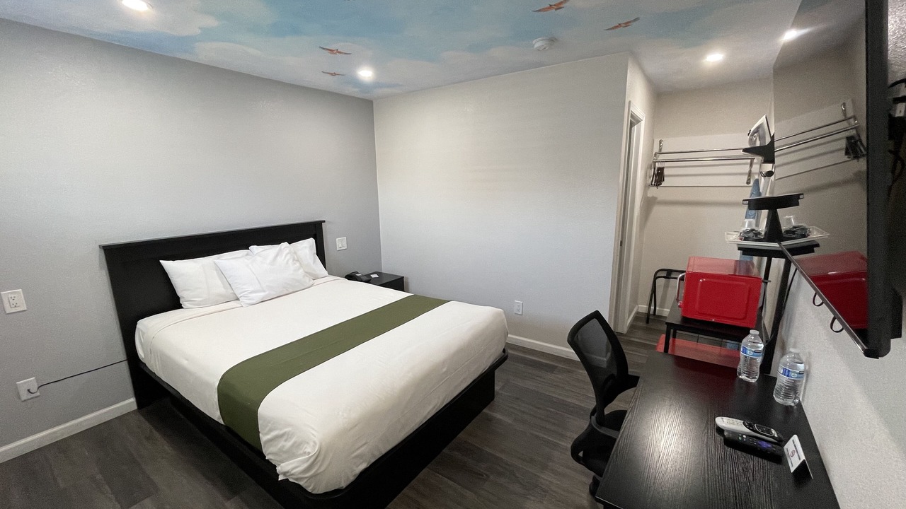 Photo of Bedroom in Fontana