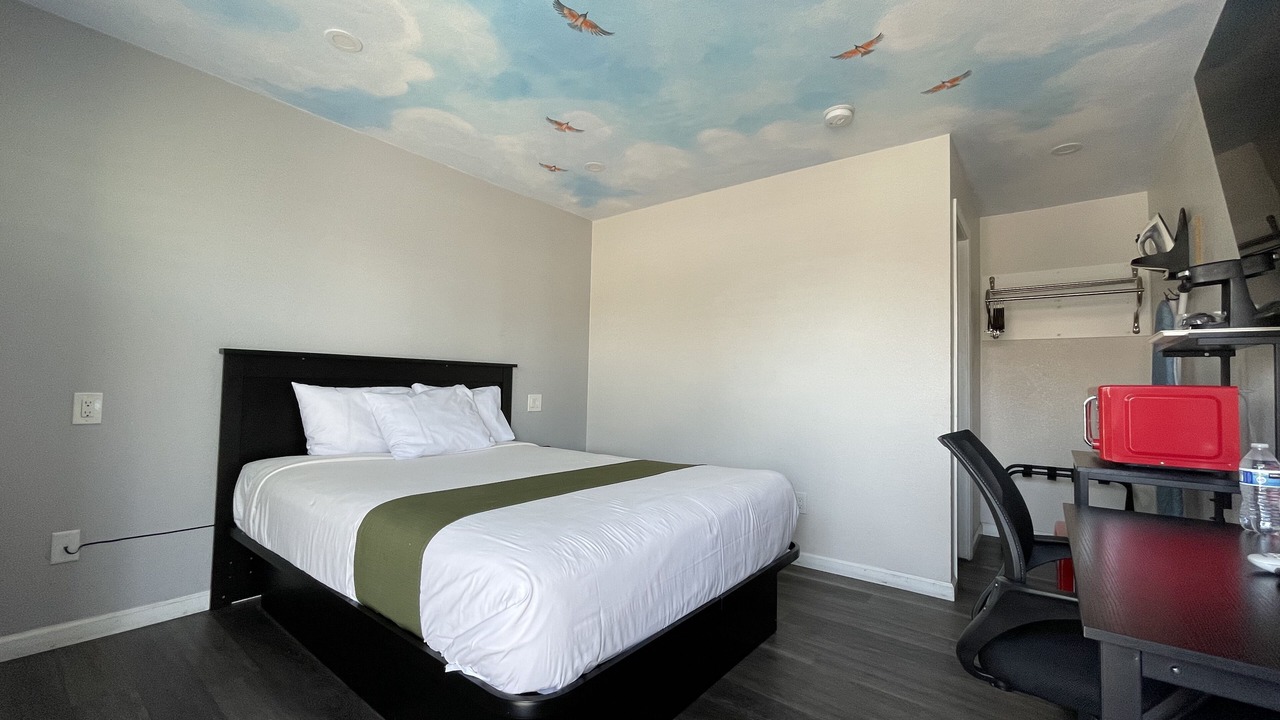 Photo of Bedroom in Fontana