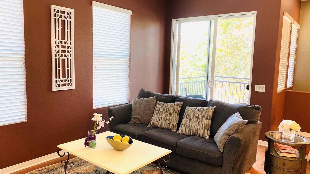 Photo of Livingroom in Claremont