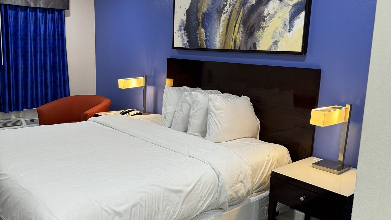 Photo of Bedroom in La Sierra