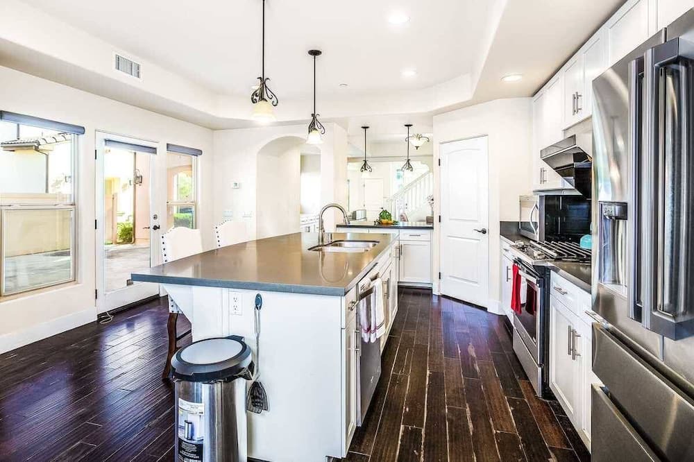 Photo of Kitchen in Azusa