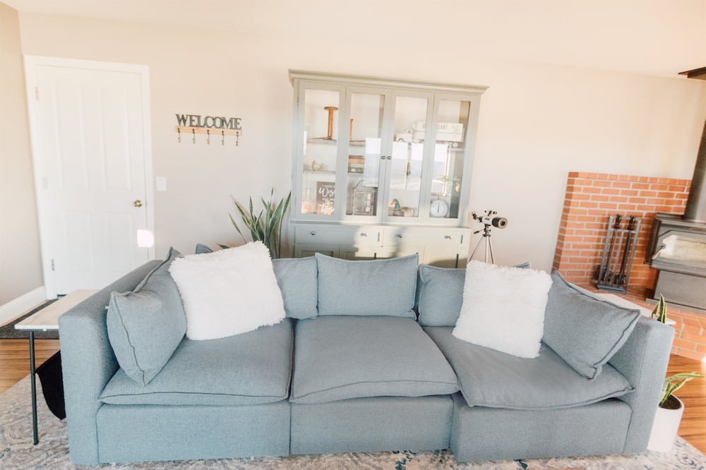 Photo of Livingroom in Templeton