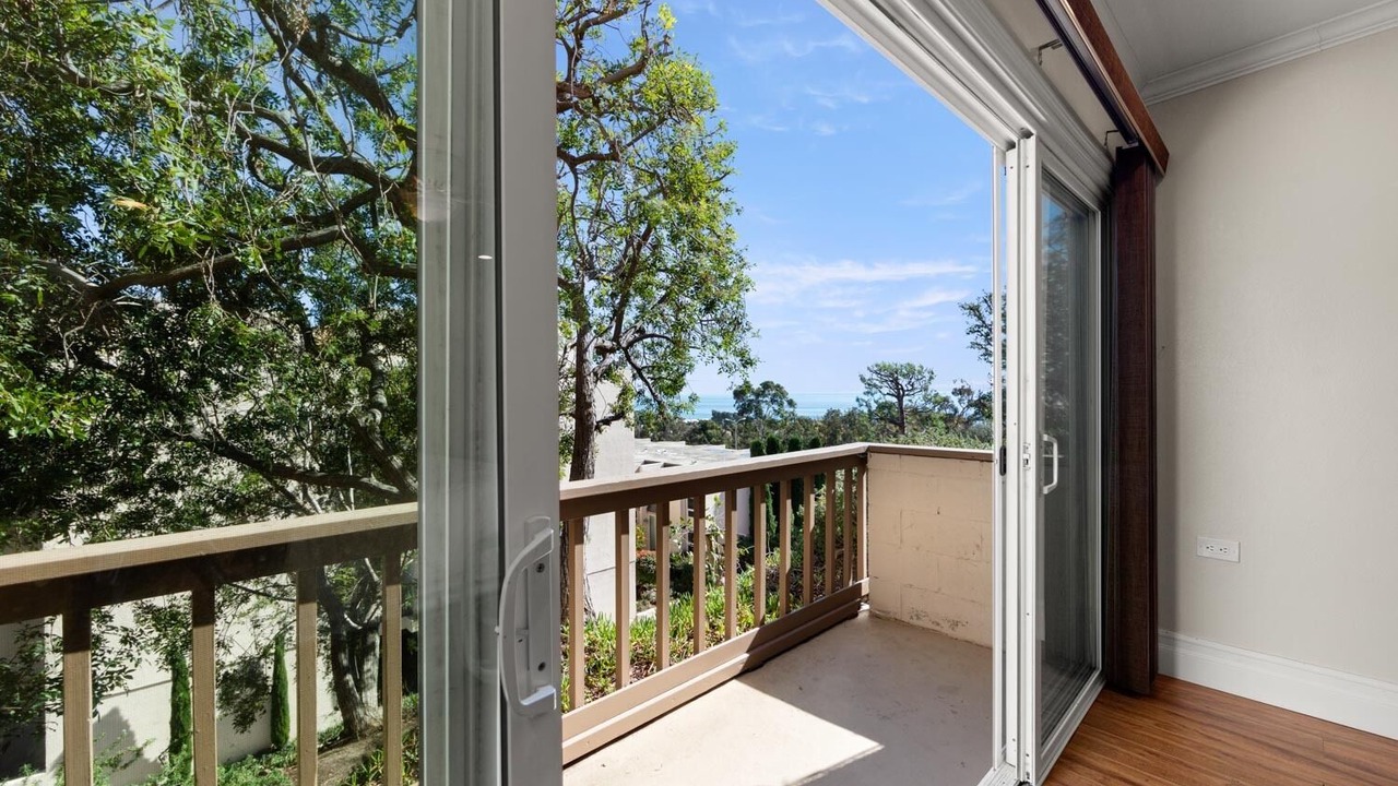 Photo of Outdoor in Eastern Malibu