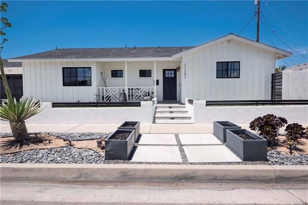 Photo of Outdoor in Cypress