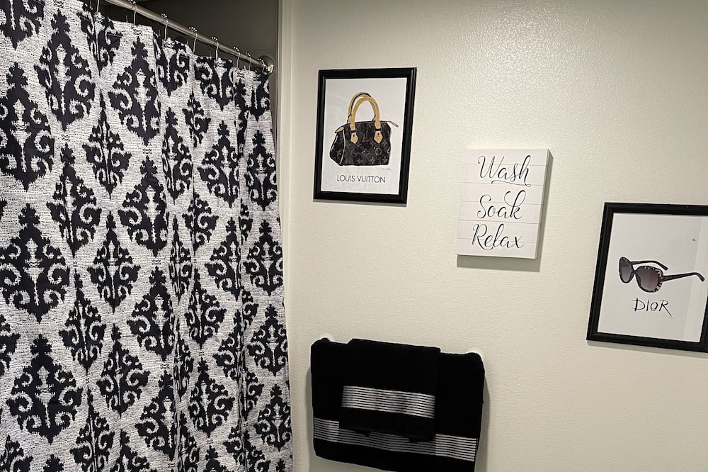 Photo of Bedroom in East Pasadena