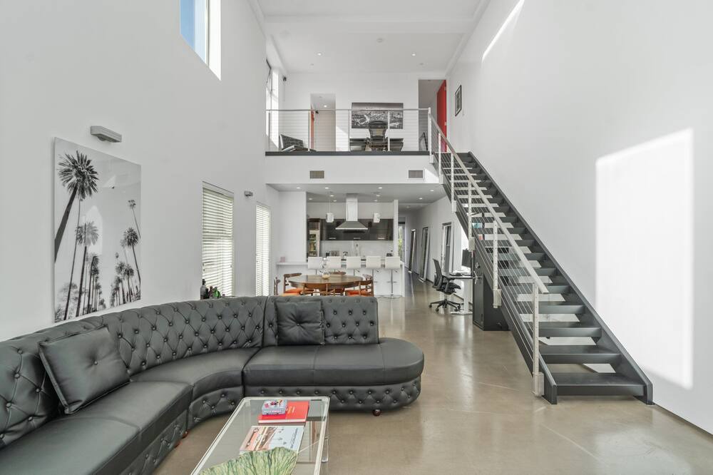 Photo of Livingroom in Larchmont