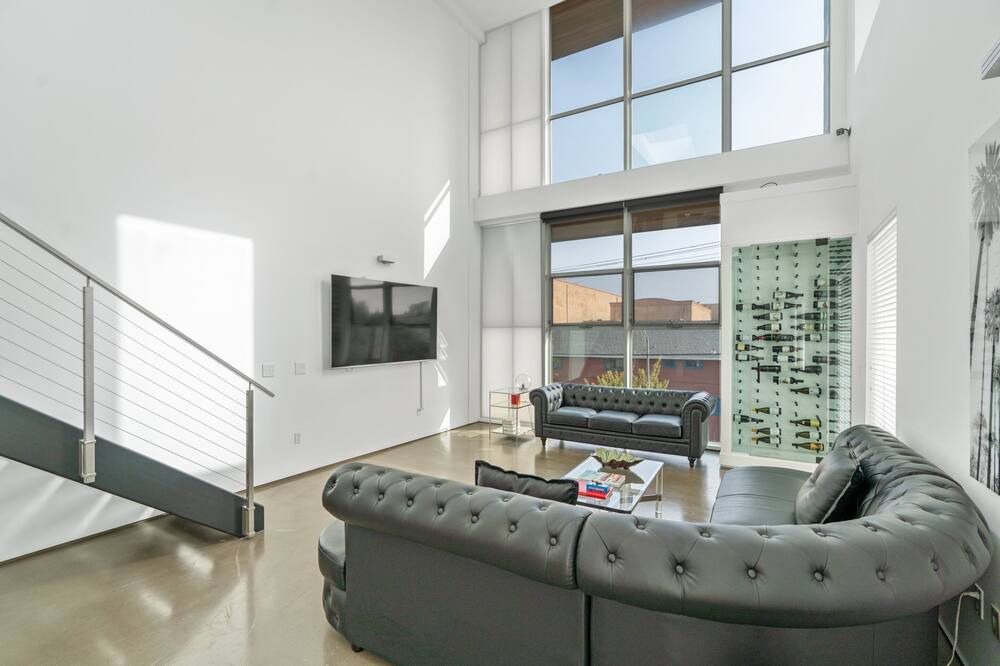 Photo of Livingroom in Larchmont