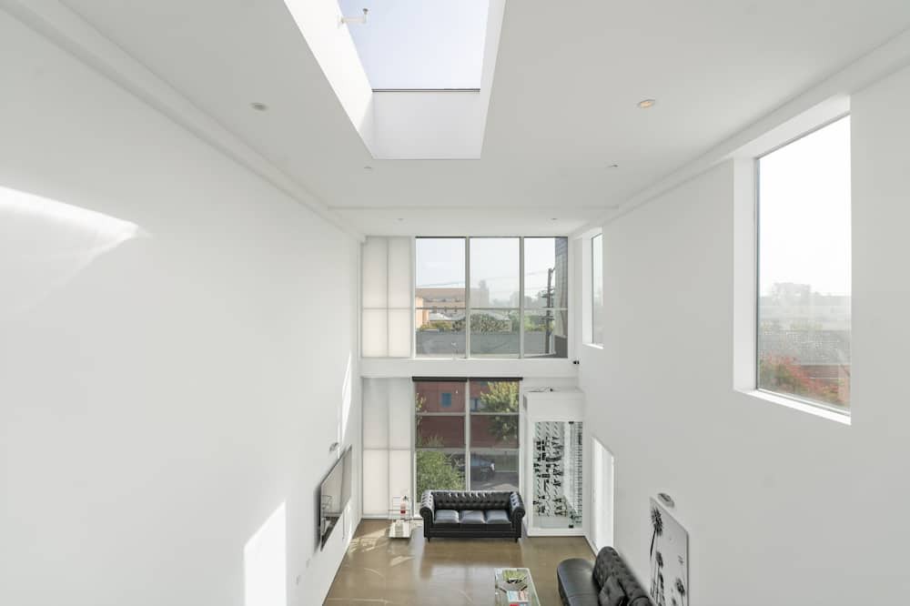 Photo of Bedroom in Larchmont