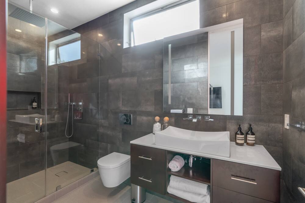 Photo of Bathroom in Larchmont