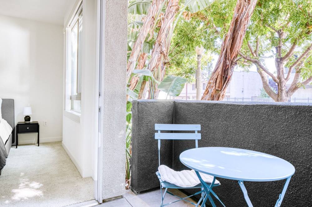 Photo of Patio Balcony in Studio City